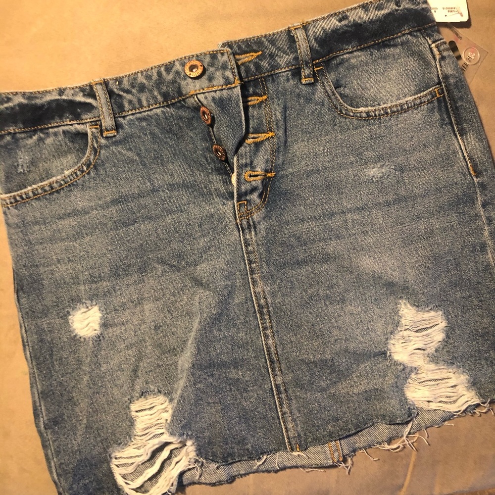 NWT Forever 21 Girls denim skirt 13/14 button fly